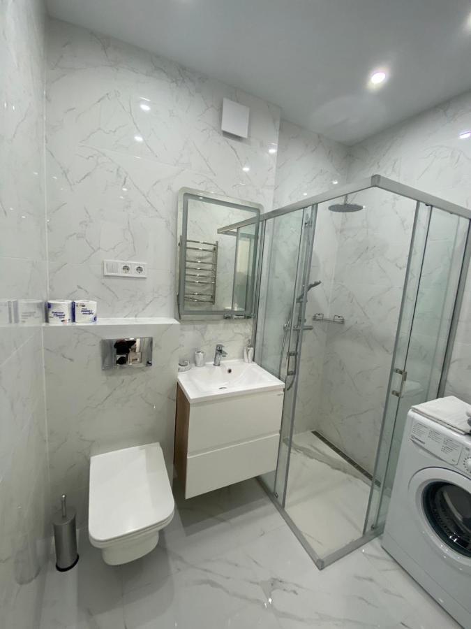 Апартаменти Жк Сонячний Квартал Golubinoye Exteriör bild